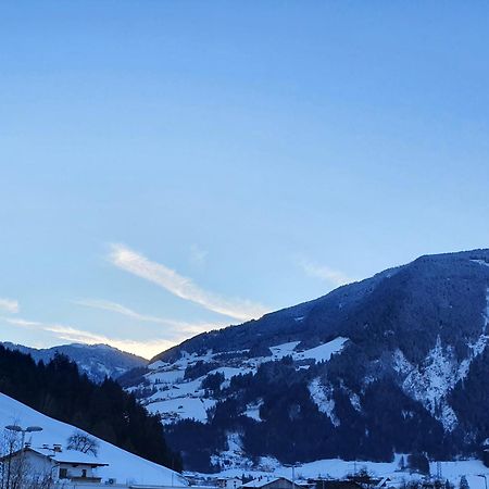 Ferienwohnung Kroell Zell am Ziller Szoba fotó