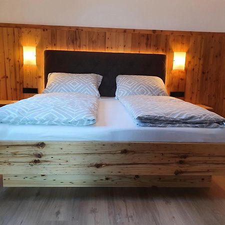 Ferienwohnung Kroell Zell am Ziller Szoba fotó