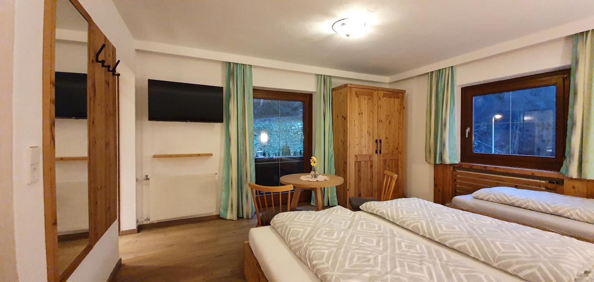 Ferienwohnung Kroell Zell am Ziller Szoba fotó