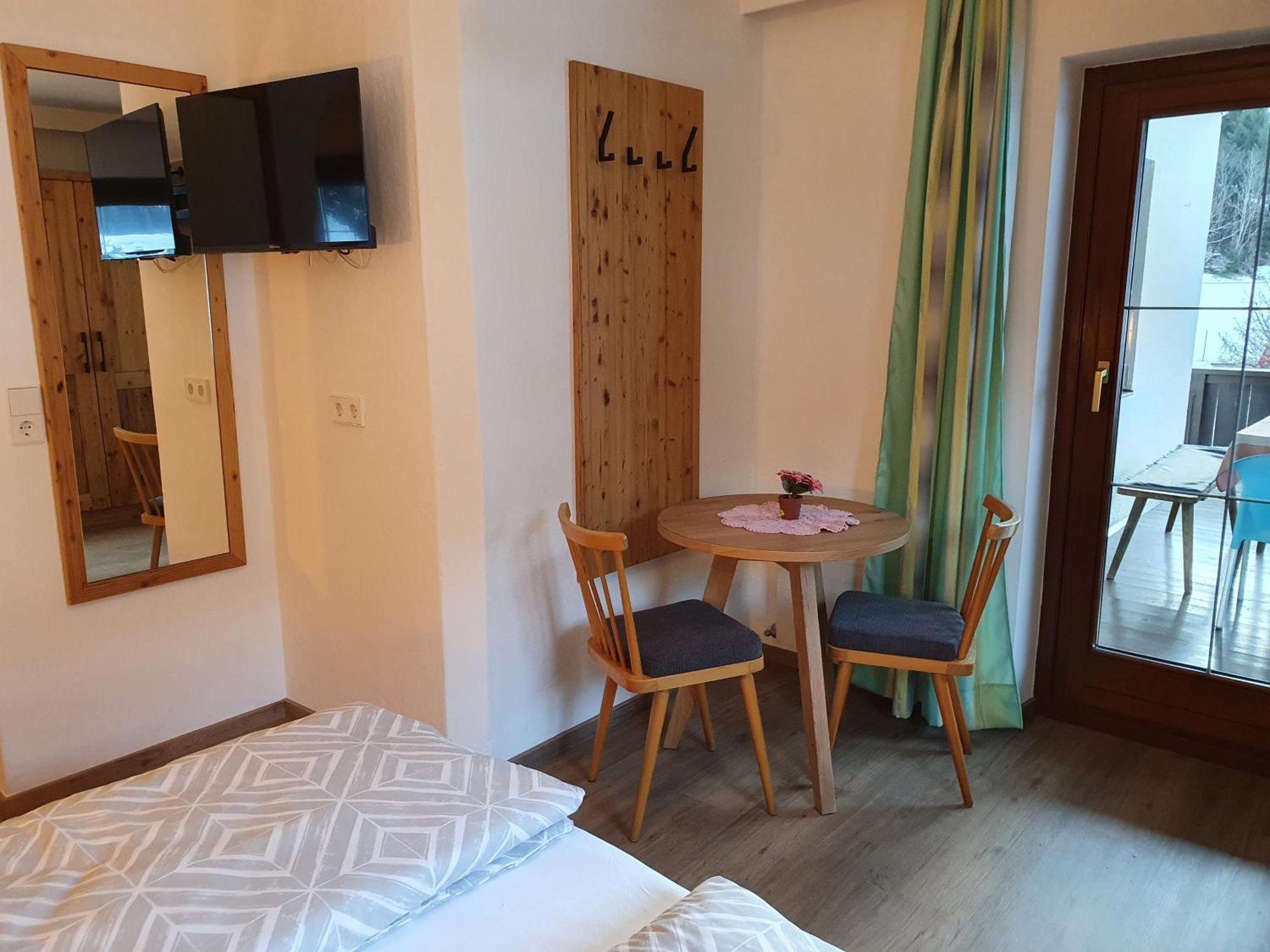 Ferienwohnung Kroell Zell am Ziller Szoba fotó